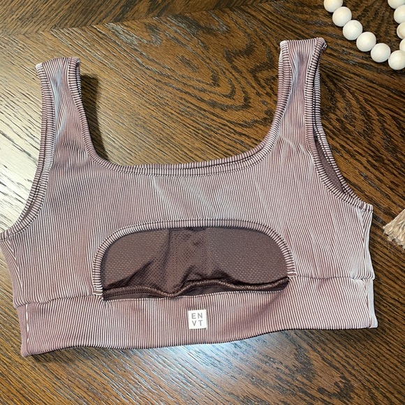 Enavant ENVT Brown Sports Bra Size S - NWOT - Picture 2 of 7